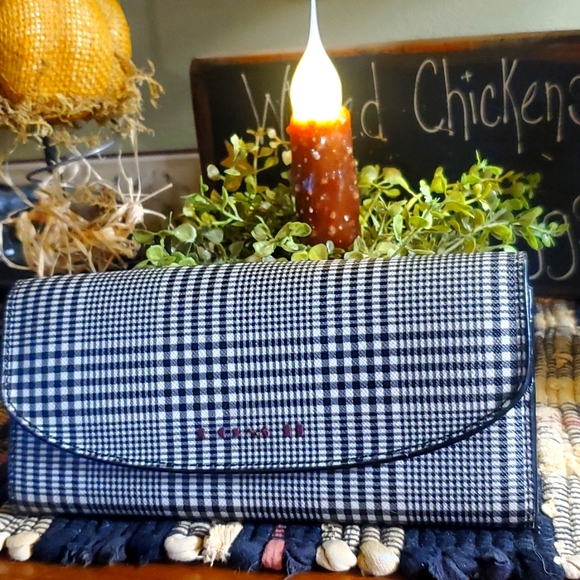 Coach Handbags - Coach wallet